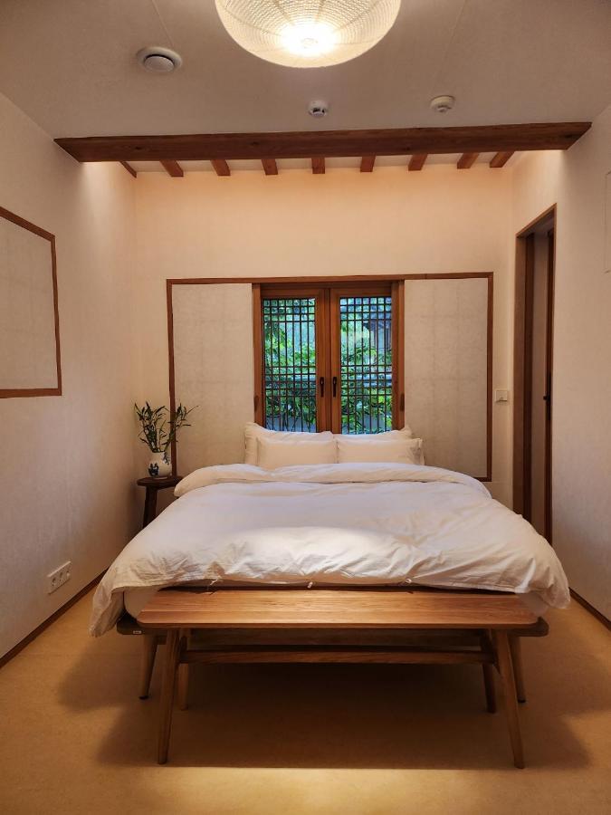 Holiday home Iriru Luxury Hanok - Eunpyung Hanok Village Seoul