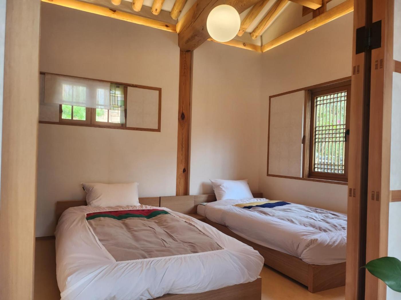 Iriru Luxury Hanok - Eunpyung Hanok Village Holiday home *